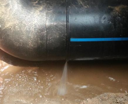 思南楼顶渗水维修公司为大家分享下思南卫生间漏水维修修补技术!